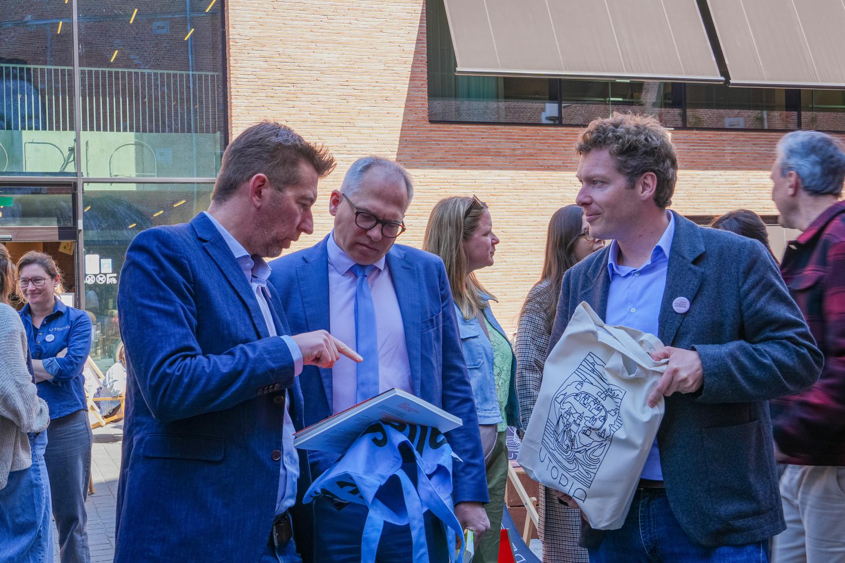 Minister-president Matthias Diependaele in Utopia Aalst